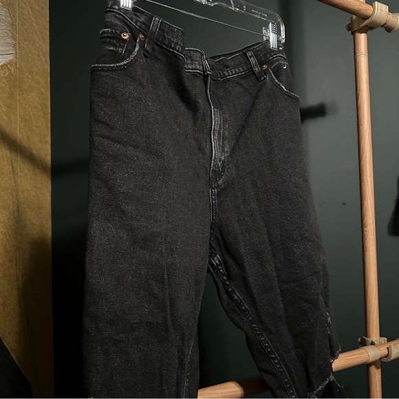 Abercrombie Ultra High Rise Ankle Straight Jeans - Picture 3 of 4